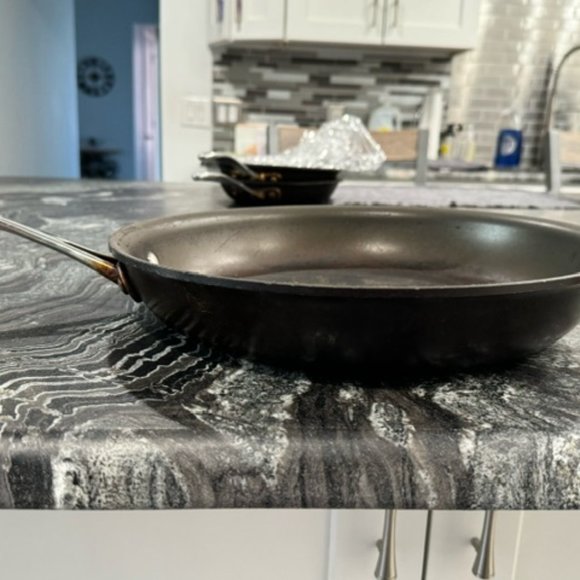 16 Piece Calphalon Non-Stick Hard Anodized Cookware Set - Picture 10 of 14